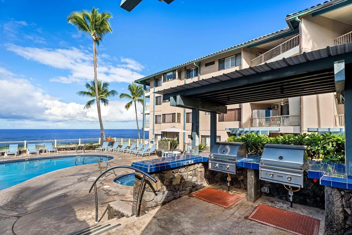 公寓 Exceptional Kona Reef Condo - Full Ac - Oceanfront - Walking Distance To Restaurants & Shops 凯路亚-科纳